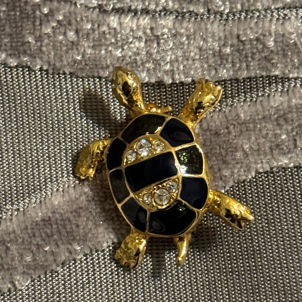 Golden Turtle Broche with Jewel Toned Accents